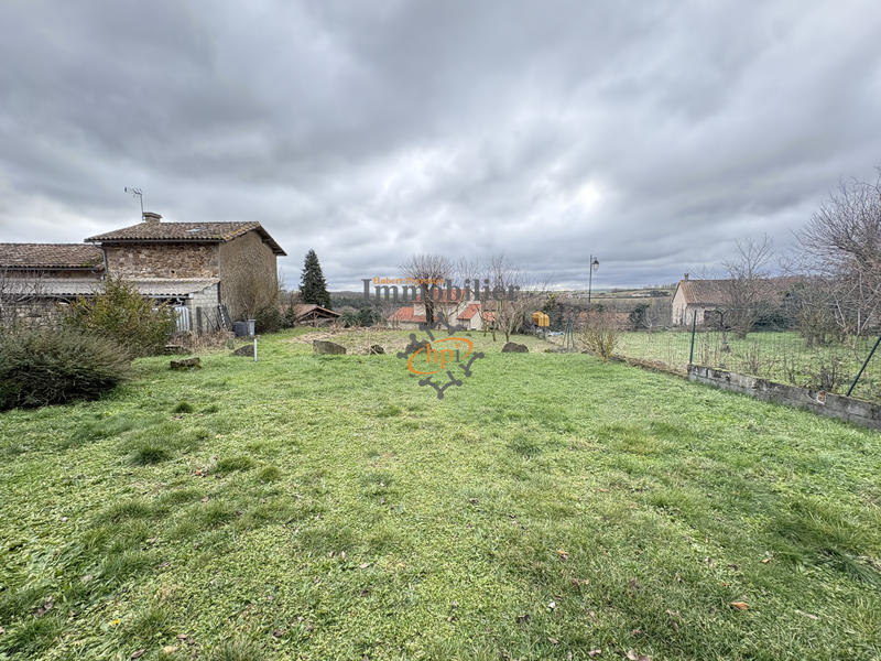 Maison - 104 m² - 4 pièces