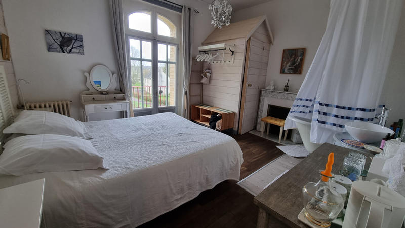 Maison - 338 m² - 14 pièces