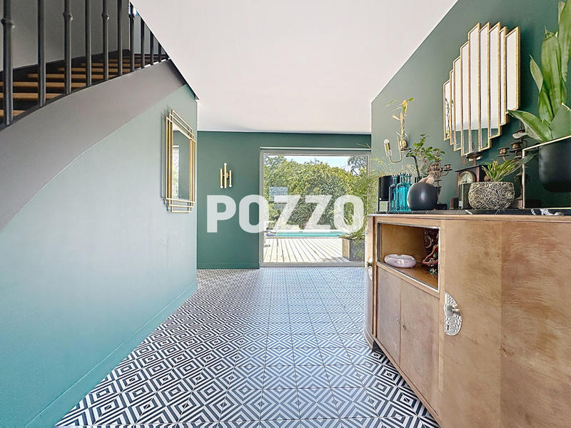 Maison - 158 m² - 6 pièces