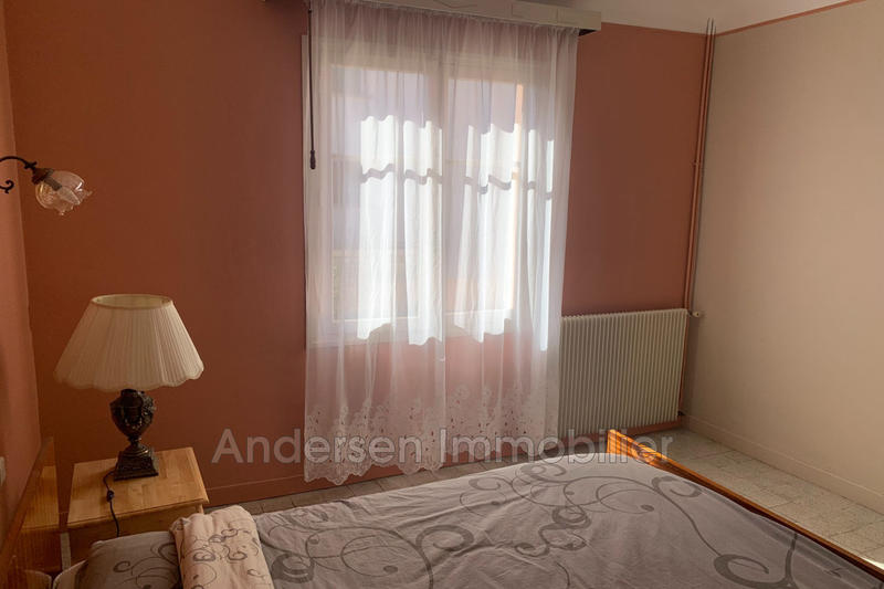 Villa - 107 m² - 6 pièces