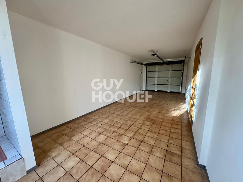 Maison - 200 m² - 6 pièces