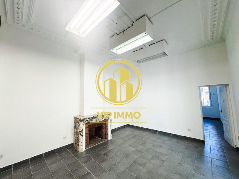 Local commercial - 82 m²