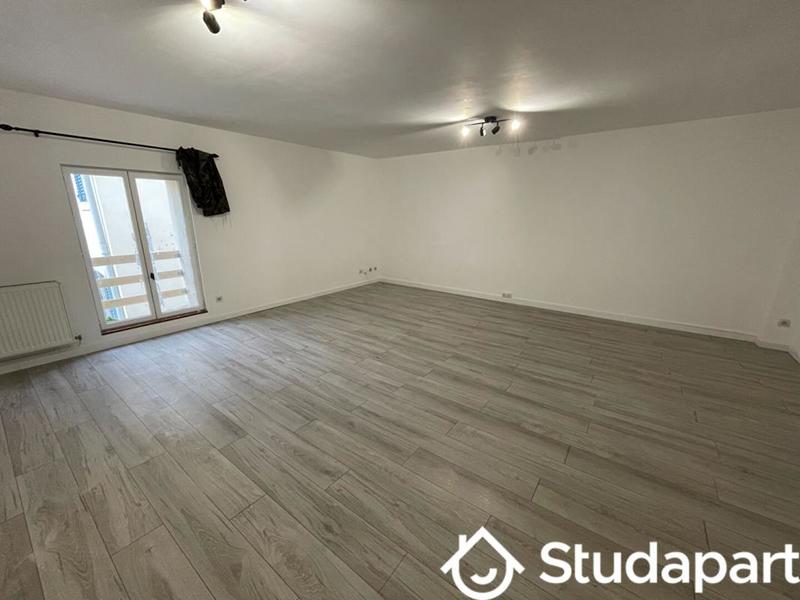 Appartement - 98 m² - 5 pièces