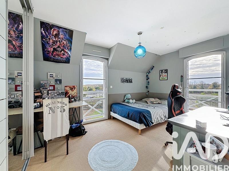 Maison - 188 m² - 6 pièces