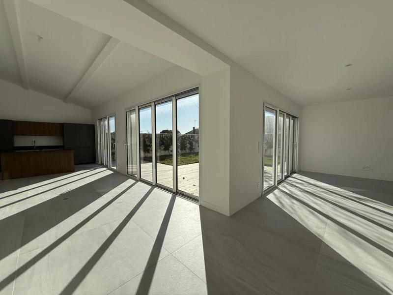 Maison d'architecte - 153 m² - 6 pièces
