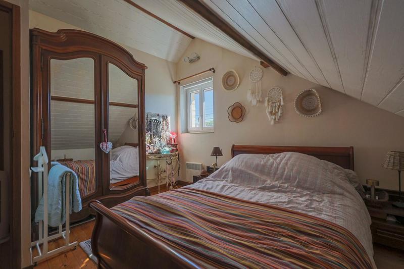 Maison - 105 m² - 5 pièces