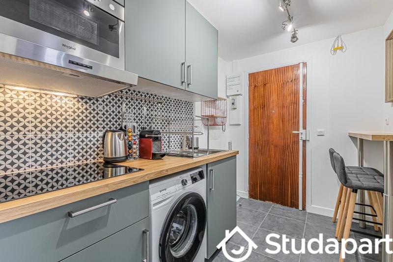 Chambre - 15 m² - 1 pièce