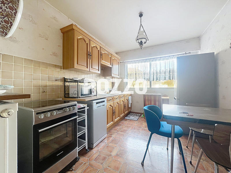 Appartement - 84 m² - 4 pièces