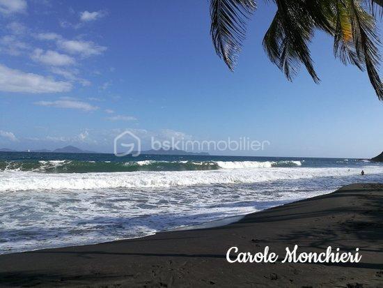 Terrain constructible - 584 m²