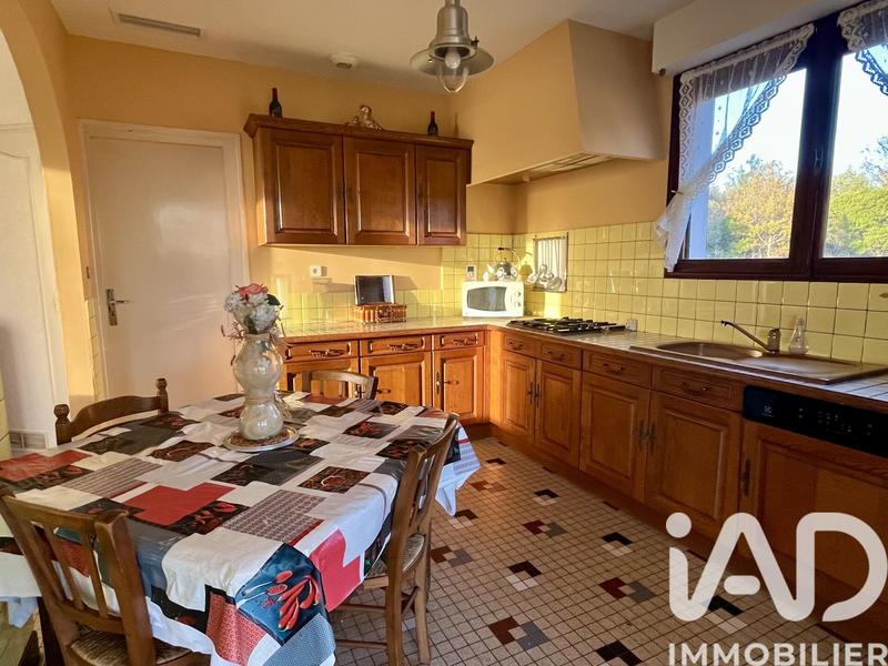 Maison - 104 m² - 4 pièces