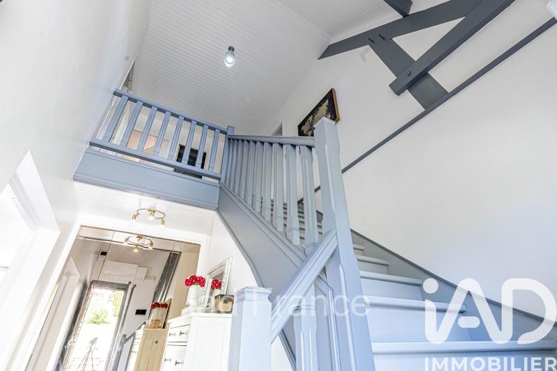 Maison - 140 m² - 6 pièces