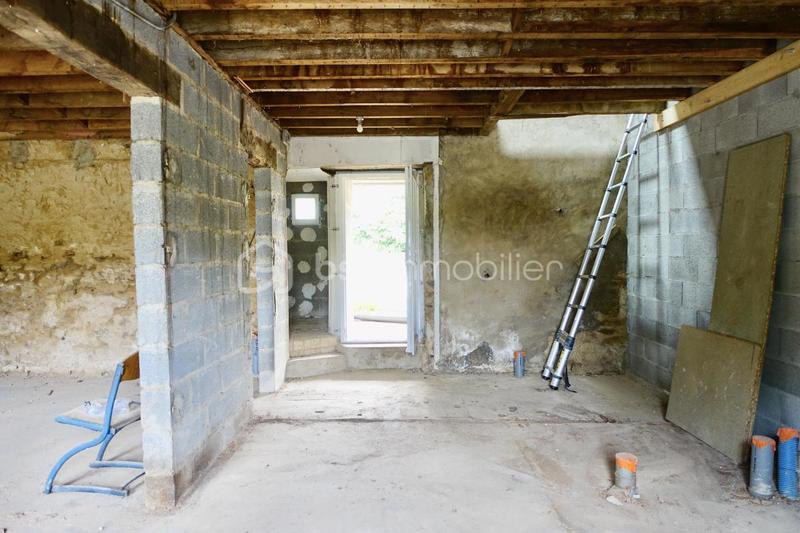 Maison en pierre - 81 m² - 5 pièces