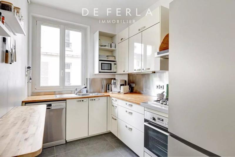 Appartement - 125 m² - 5 pièces