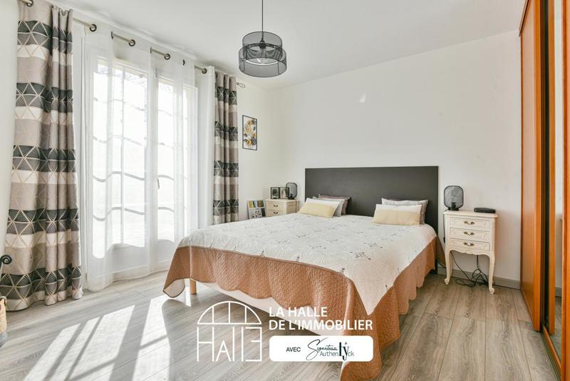 Pavillon - 148 m² - 7 pièces