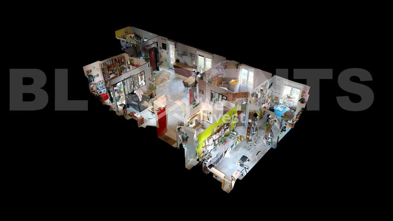 Maison - 99 m² - 6 pièces