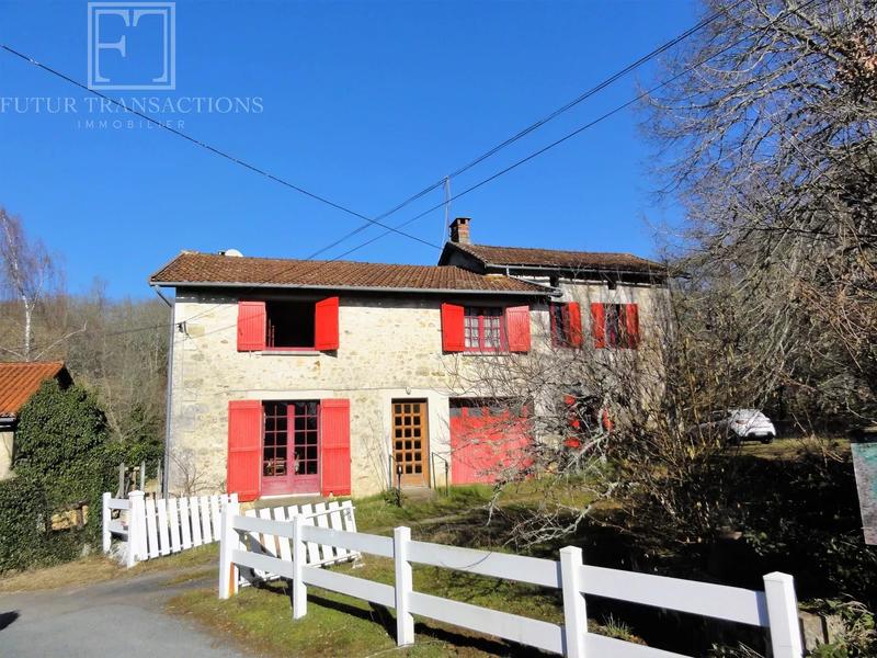 Maison - 198 m² - 8 pièces