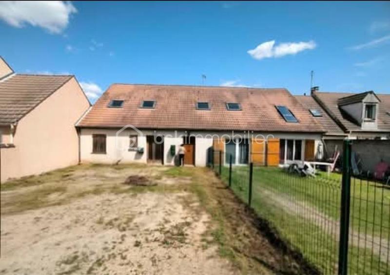 Appartement - 110 m² - 5 pièces