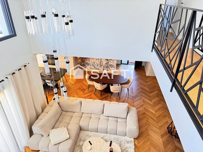 Maison - 160 m² - 7 pièces