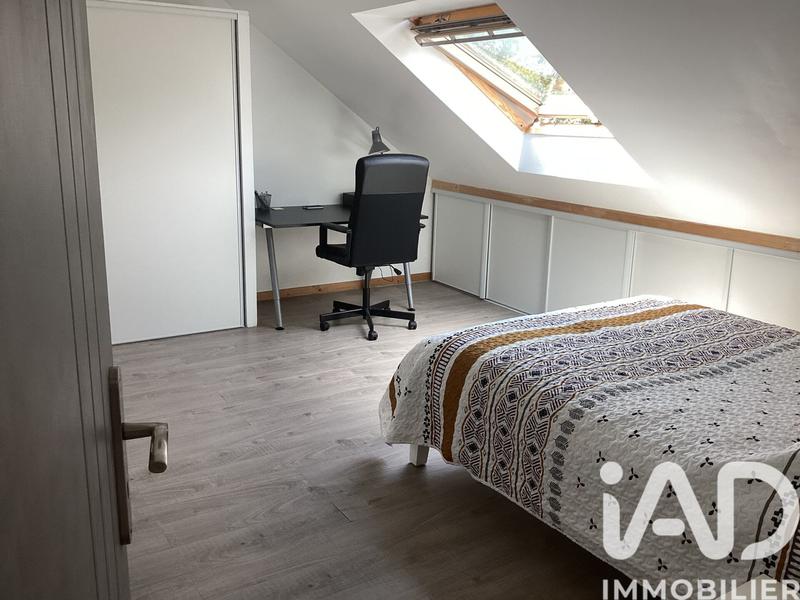 Maison - 181 m² - 10 pièces