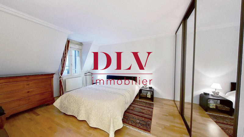 Appartement - 130 m² - 5 pièces