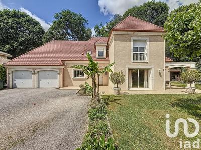 Maison - 170 m² - 5 pièces