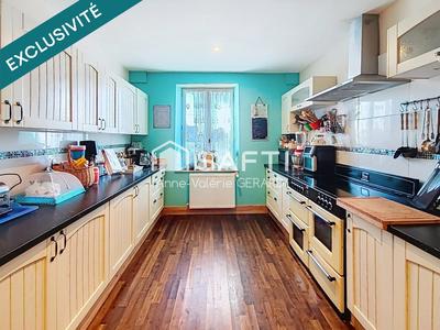 Maison - 178 m² - 7 pièces