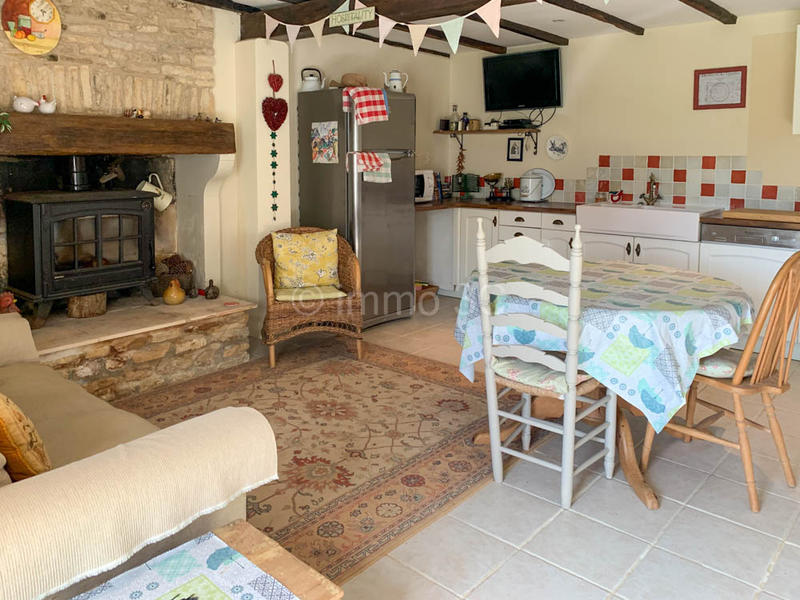 Maison en pierre - 131 m² - 4 pièces