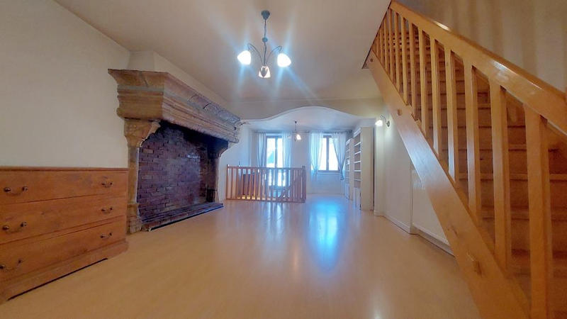 Maison - 190 m² - 10 pièces