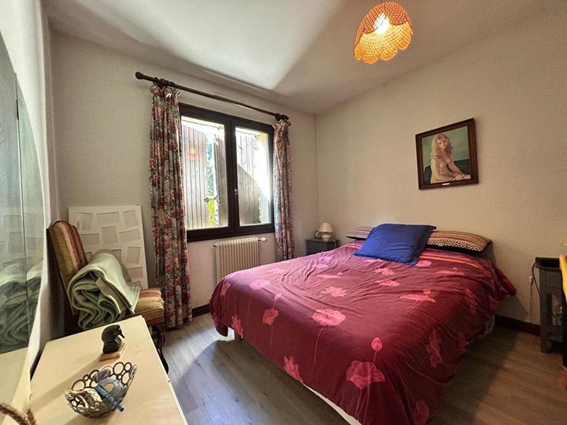 Propriété - 208 m² - 6 pièces