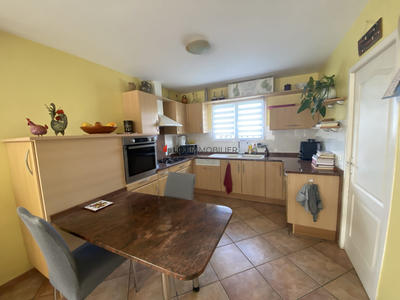 Villa - 140 m² - 5 pièces