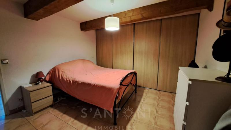 Appartement - 176 m² - 6 pièces