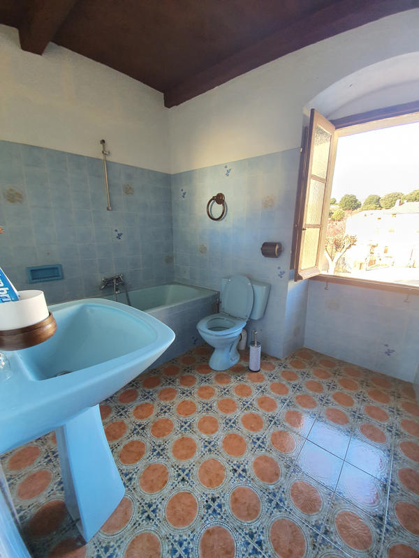 Maison de village - 110 m² - 5 pièces