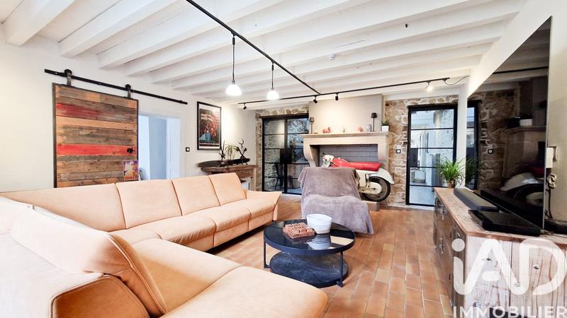 Maison - 179 m² - 5 pièces