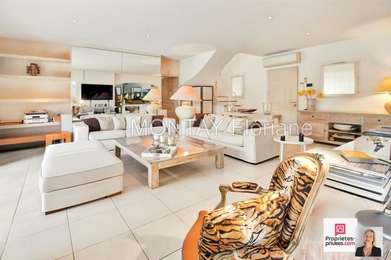 Appartement - 180 m² - 4 pièces