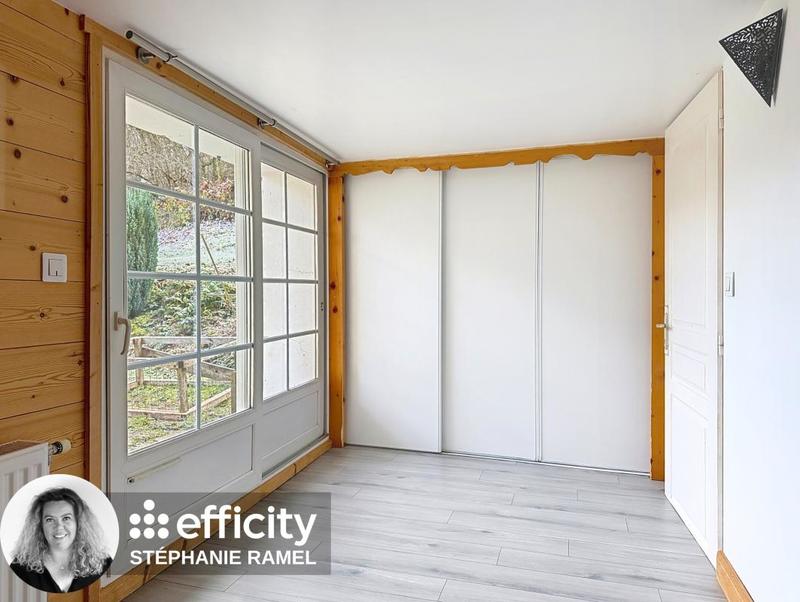 Maison - 110 m² - 6 pièces