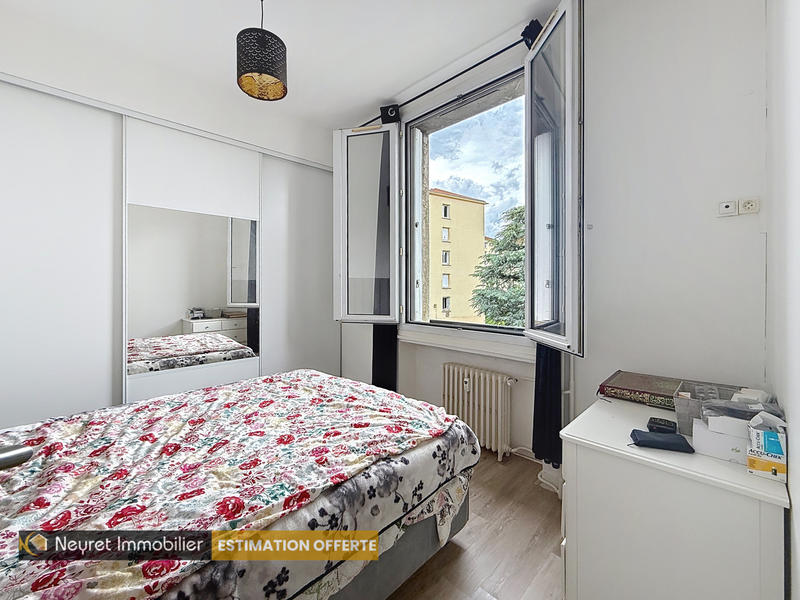 Appartement - 85 m² - 4 pièces