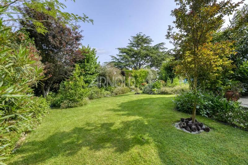 Maison - 156 m² - 6 pièces