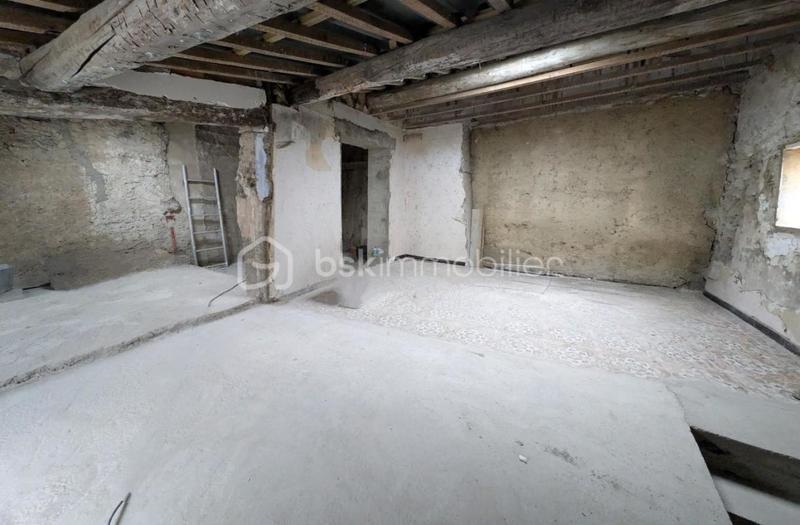 Maison de village - 80 m² - 4 pièces