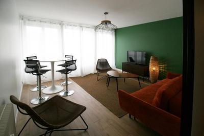 Appartement - 92 m² - 5 pièces