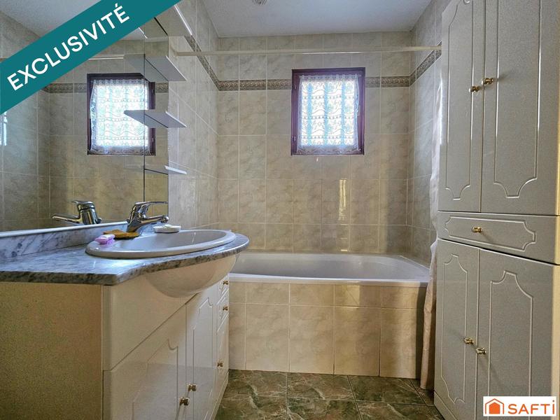 Maison - 93 m² - 4 pièces