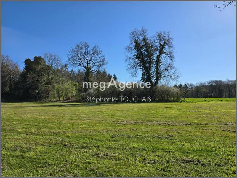 Terrain constructible - 4 322 m²