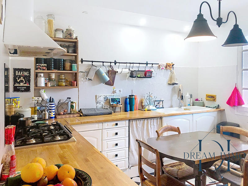 Maison - 140 m² - 6 pièces