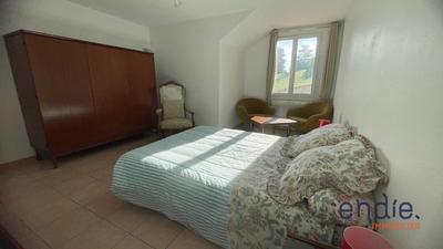 Maison - 176 m² - 7 pièces