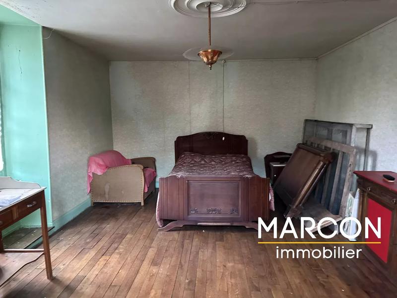 Maison de village - 217 m² - 8 pièces