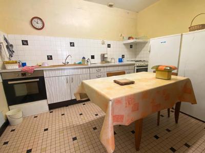 Maison - 128 m² - 7 pièces