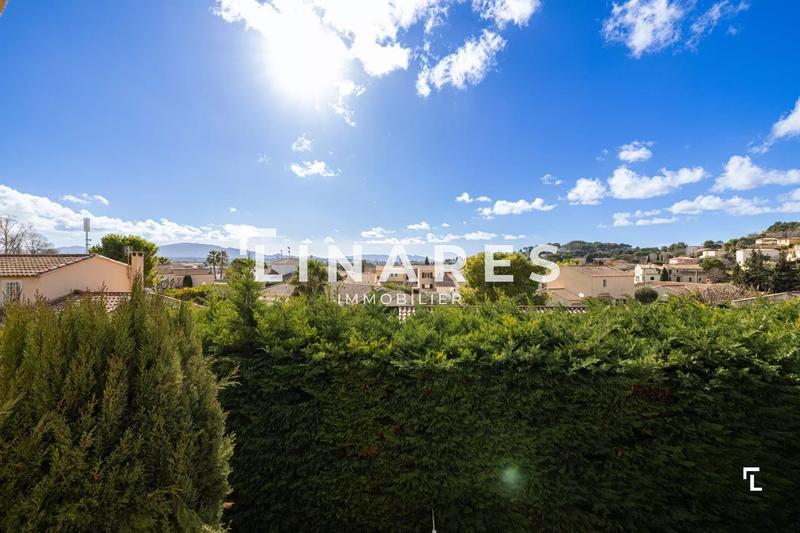 Maison - 154 m² - 7 pièces