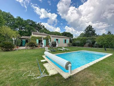 Maison - 111 m² - 5 pièces