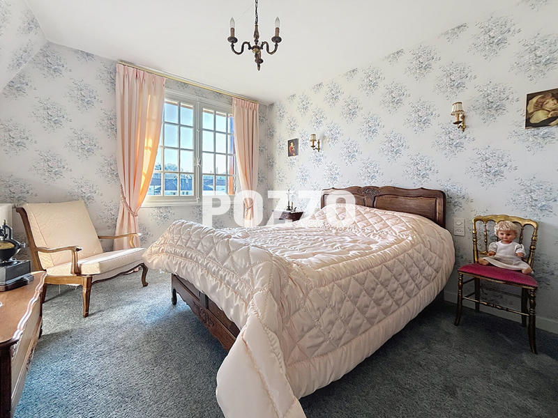 Maison - 167 m² - 6 pièces