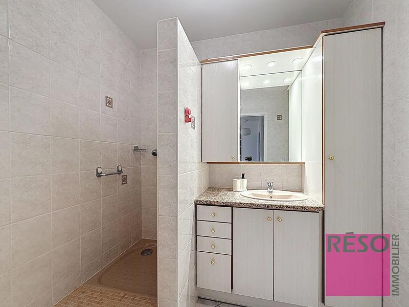 Appartement - 103 m² - 5 pièces