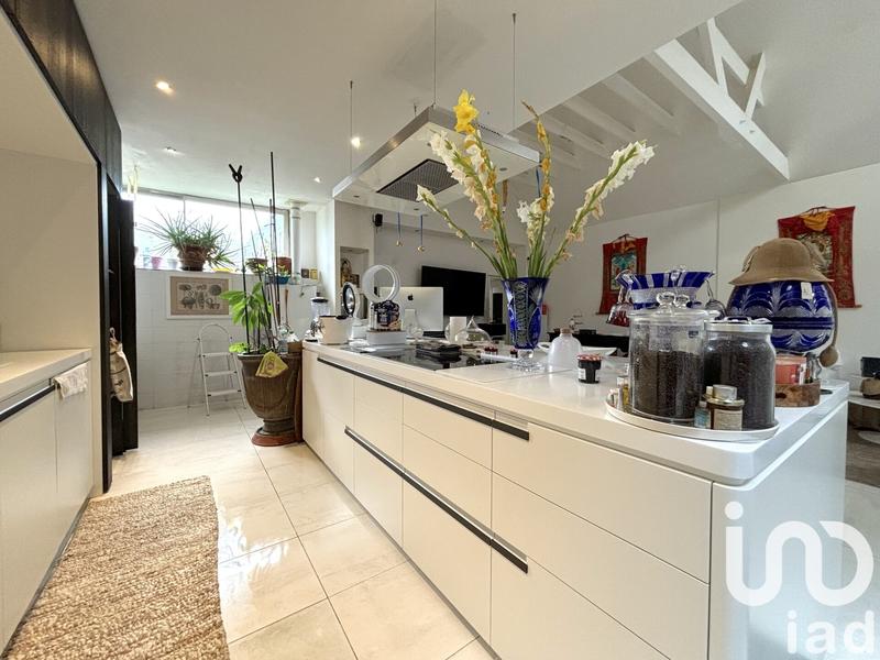 Appartement - 230 m² - 5 pièces